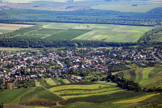 Eladó iroda, Abasáron, Fő úton 58 M Ft / költözzbe.hu