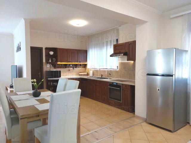 Eladó családi ház, Siófokon 190 M Ft, 6 szobás