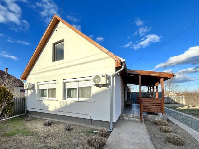Eladó családi ház, Nagykátán 47.5 M Ft, 2 szobás