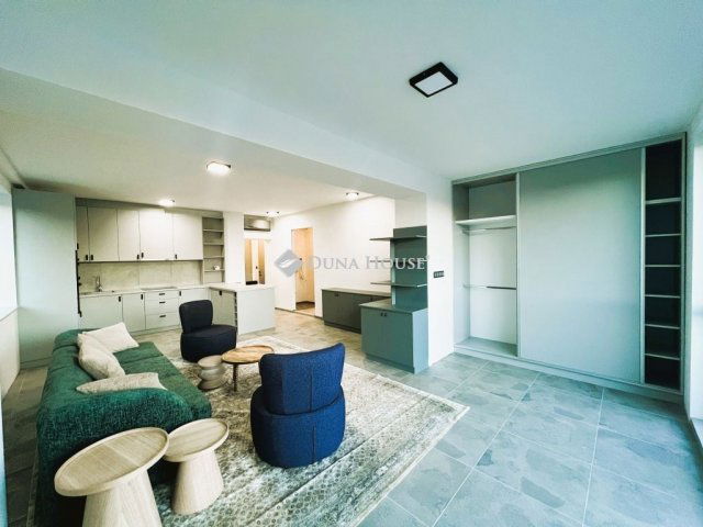 Eladó téglalakás, Dorogon 79.9 M Ft, 3 szobás