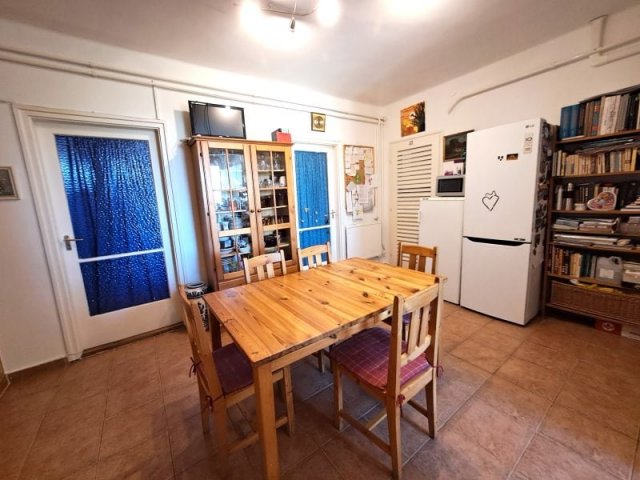 Kiadó téglalakás, albérlet, Győrött 220 E Ft / hó, 4 szobás