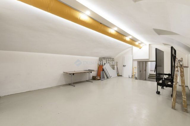 Eladó iroda, Budapesten, VI. kerületben 110 M Ft, 3 szobás