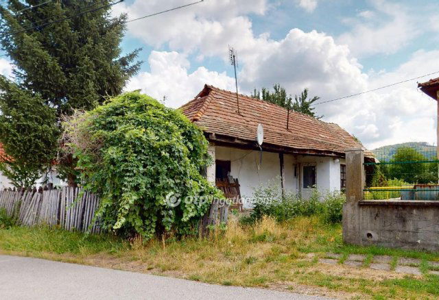 Eladó családi ház, Nagybarcán 6.9 M Ft, 1 szobás