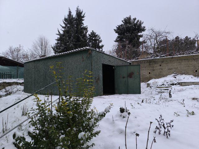 Eladó családi ház, Ercsiben 50 M Ft, 3 szobás