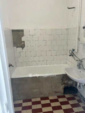 Eladó téglalakás, Budapesten, IV. kerületben 63 M Ft, 2+1 szobás