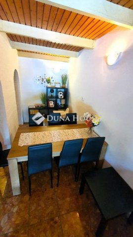 Eladó nyaraló, Békésszentandráson 125 M Ft, 3+5 szobás