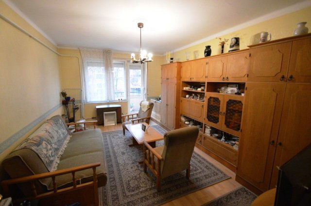 Eladó téglalakás, Budapesten, XXI. kerületben, Rakéta utcában