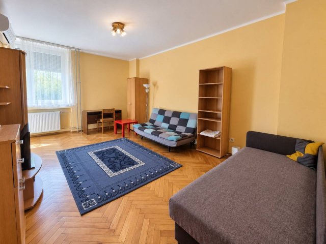 Kiadó téglalakás, albérlet, Budapesten, VIII. kerületben