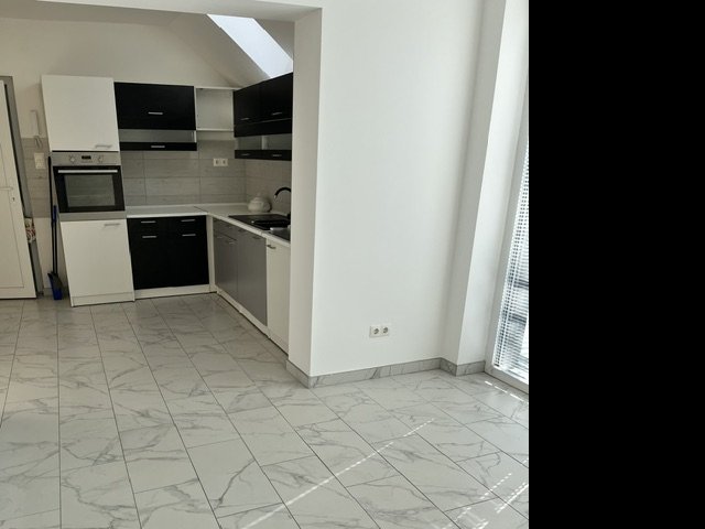 Eladó téglalakás, Szegeden, Katona József utcában 0.175 M Ft