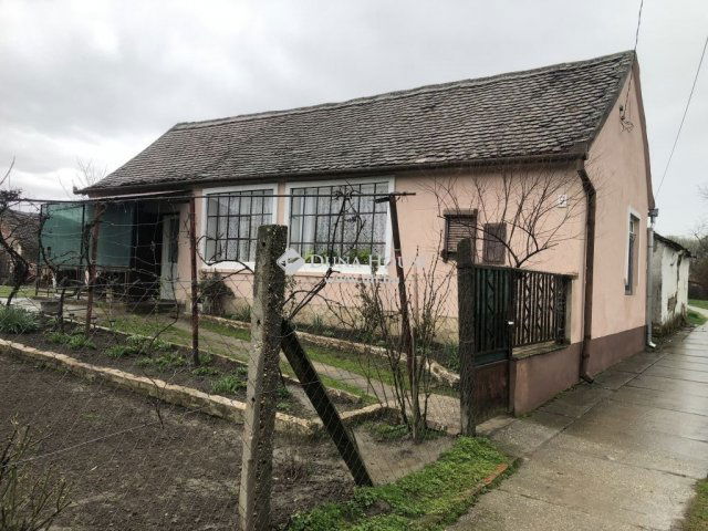 Eladó családi ház, Drávapalkonyán 5.99 M Ft, 2 szobás