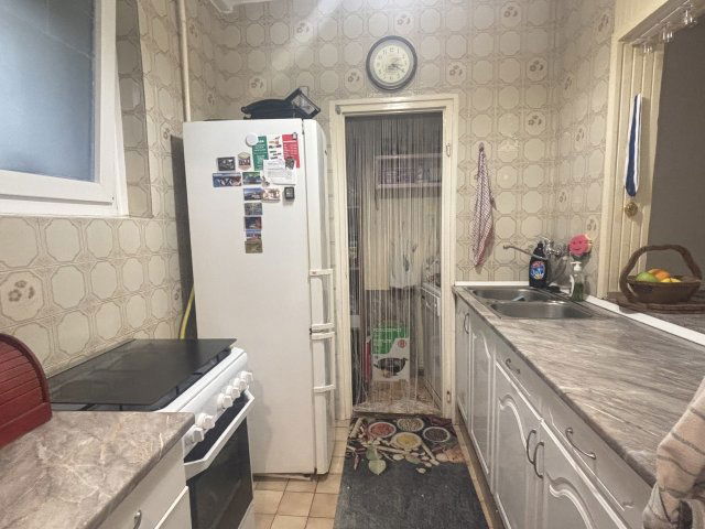 Eladó téglalakás, Budapesten, III. kerületben 88.5 M Ft