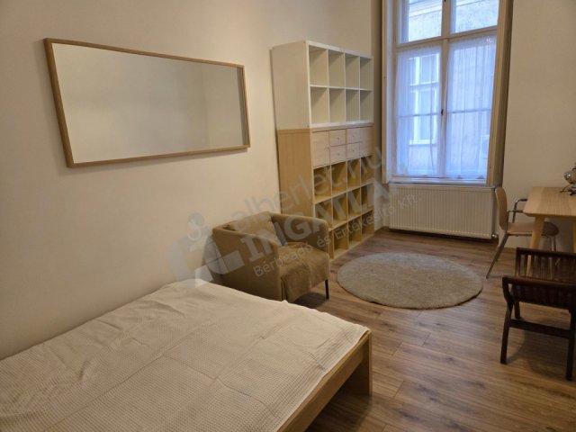Kiadó téglalakás, albérlet, IX. kerületben, Lónyay utcában