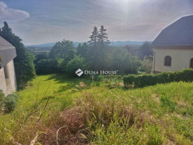 Eladó telek, Csömörön 53.3 M Ft / költözzbe.hu