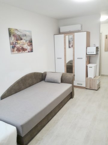 Eladó téglalakás, Debrecenben, Jánosi utcában 0.17 M Ft