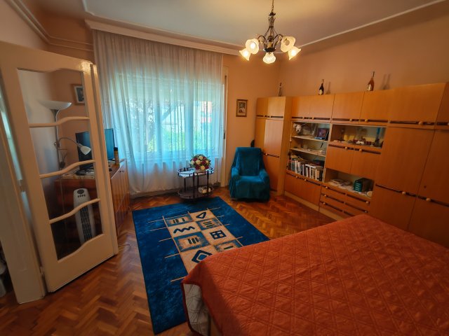 Eladó családi ház, Cegléden 59.5 M Ft, 3 szobás