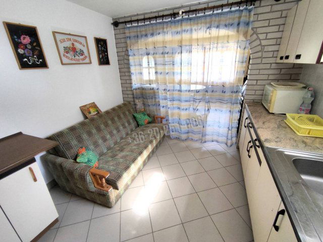 Eladó nyaraló, Lánycsókon 15 M Ft, 2 szobás
