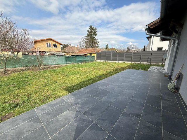 Eladó ikerház, Budapesten, XVII. kerületben 119 M Ft, 4 szobás
