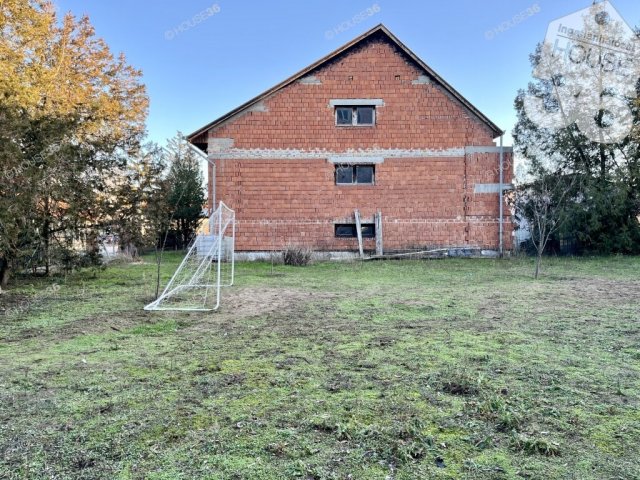 Eladó ikerház, Kecskeméten 87.9 M Ft, 5 szobás