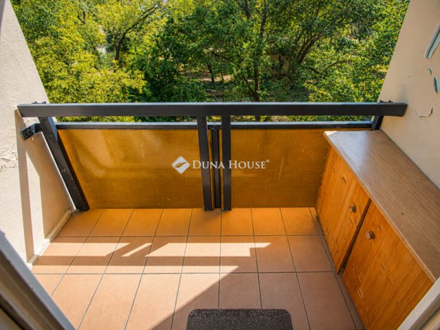 Eladó panellakás, Budapesten, IV. kerületben 73.9 M Ft, 3 szobás
