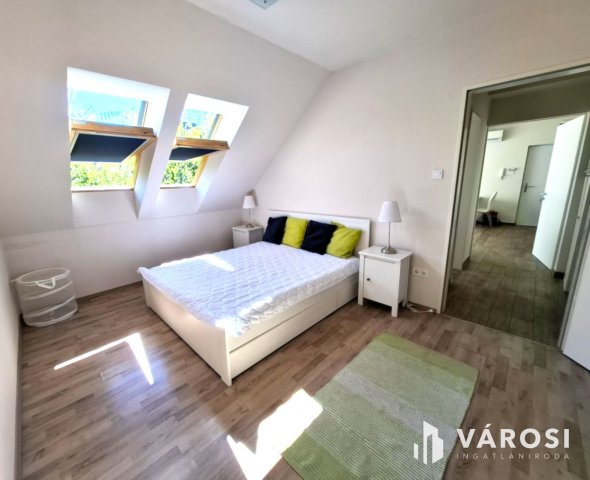 Kiadó téglalakás, albérlet, Szegeden 220 E Ft / hó, 2 szobás