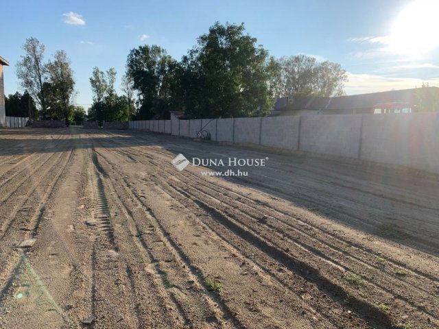 Eladó telek, Vecsésen 115 M Ft / költözzbe.hu