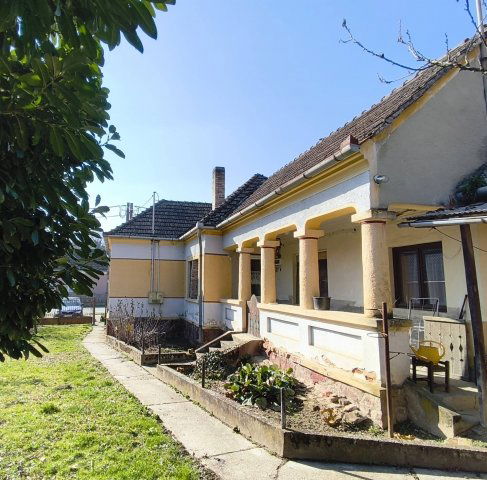 Eladó családi ház, Zalaújlakon 23.8 M Ft, 3 szobás