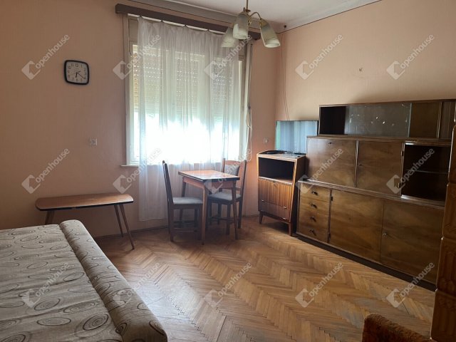 Eladó családi ház, Csörötneken 32.9 M Ft, 2 szobás