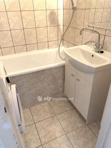 Eladó panellakás, Budapesten, XI. kerületben 74.9 M Ft