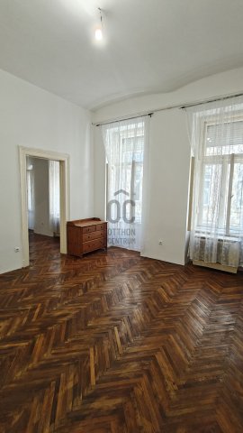 Eladó téglalakás, Budapesten, VII. kerületben, Garay utcában