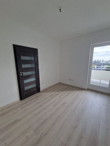 Kiadó ikerház, albérlet, Debrecenben 770 E Ft / hó, 4 szobás
