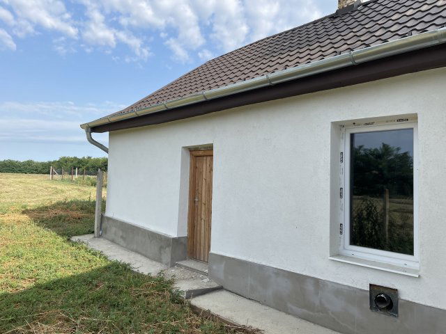 Eladó családi ház, Nagyhalászban 23.9 M Ft, 3+1 szobás