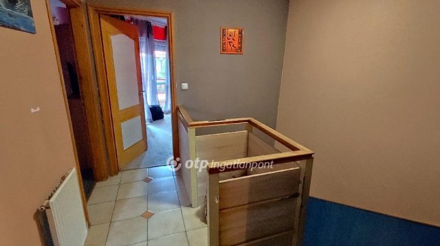 Eladó sorház, Mosonmagyaróváron 68 M Ft, 3+1 szobás