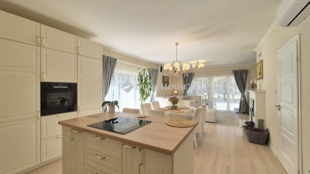 Eladó családi ház, Kecskeméten 95 M Ft, 4 szobás