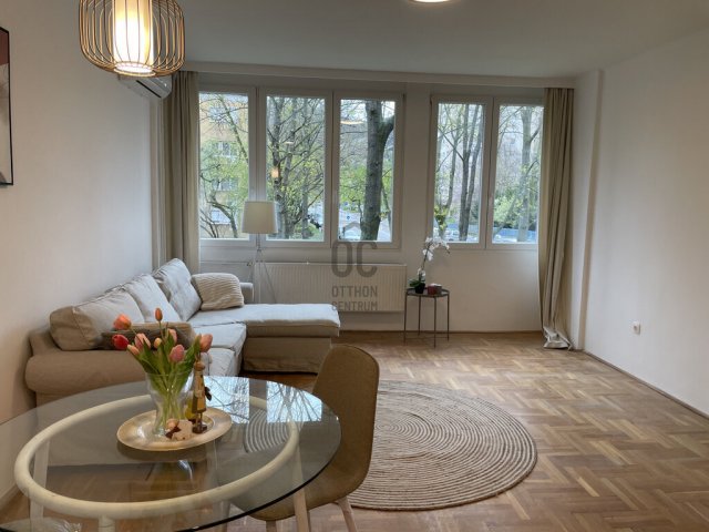 Eladó téglalakás, Budapesten, III. kerületben 55.7 M Ft