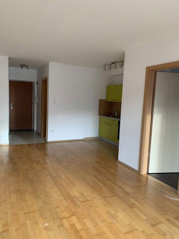 Kiadó téglalakás, albérlet, III. kerületben, Lajos utcában