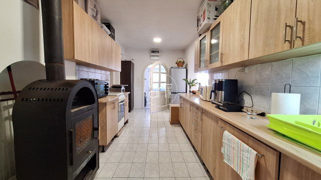Eladó családi ház, Hódmezővásárhelyen 48 M Ft, 2+1 szobás
