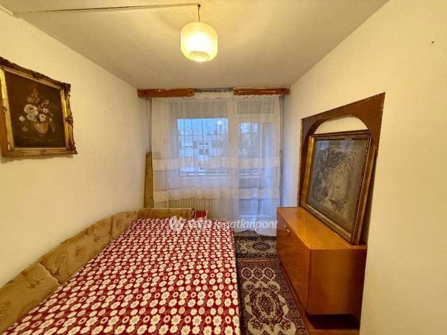 Eladó panellakás, Miskolcon 39.5 M Ft, 2+1 szobás