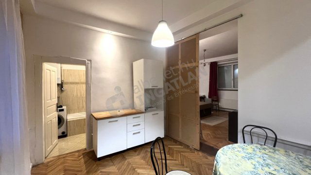 Eladó családi ház, Budapesten, IV. kerületben 145 M Ft