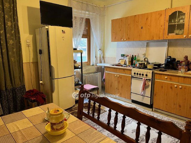 Eladó családi ház, Mikófalván 19.8 M Ft, 2 szobás