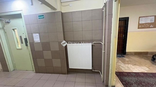 Eladó panellakás, Budapesten, XV. kerületben 69.9 M Ft