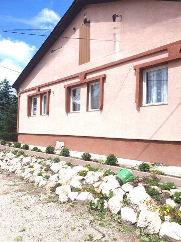 Eladó hotel, Ráckevén 145 M Ft, 19 szobás / költözzbe.hu