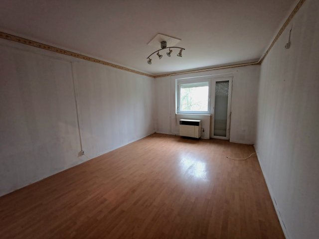 Eladó téglalakás, Putnokon 6 M Ft, 2 szobás