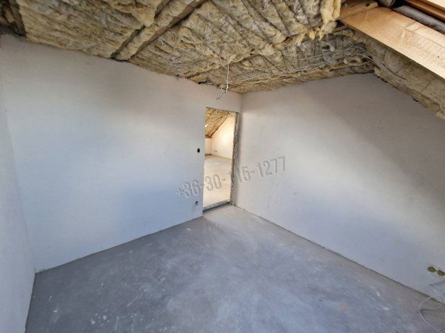 Eladó téglalakás, Győrött 47.9 M Ft, 3 szobás
