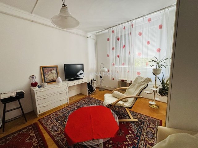 Kiadó téglalakás, albérlet, Debrecenben 180 E Ft / hó, 2 szobás