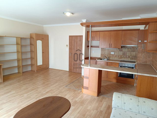 Kiadó téglalakás, albérlet, Debrecenben, Pásti utcában