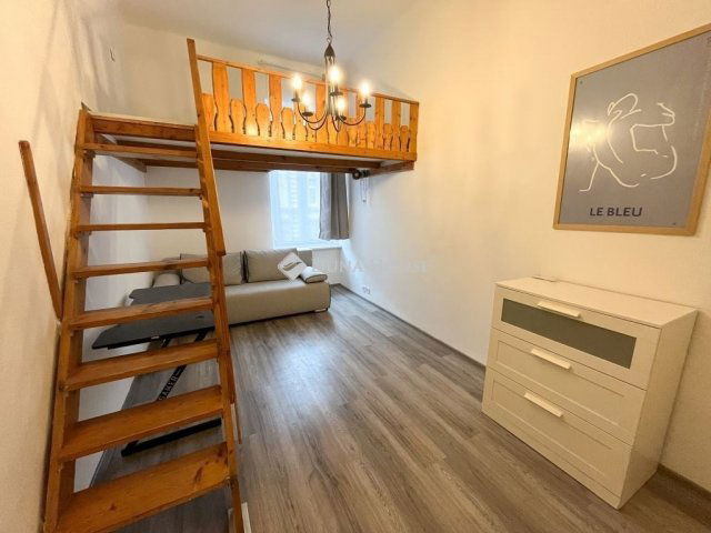 Eladó téglalakás, Budapesten, VII. kerületben 48.99 M Ft