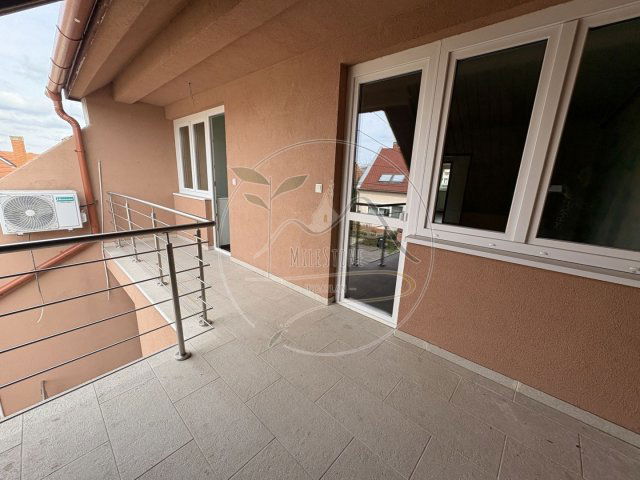 Eladó sorház, Gyulán 74.49 M Ft, 5 szobás / költözzbe.hu