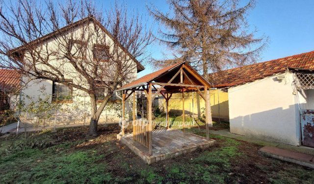 Eladó családi ház, Csongrádon 79.9 M Ft, 3+1 szobás