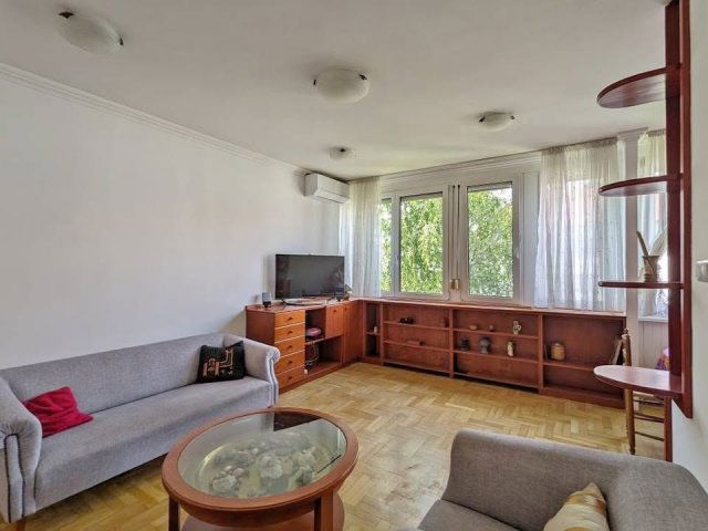 Kiadó téglalakás, albérlet, I. kerületben, Lovas úton
