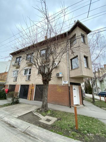 Eladó téglalakás, Szegeden, Ősz utcában 58.9 M Ft, 2 szobás